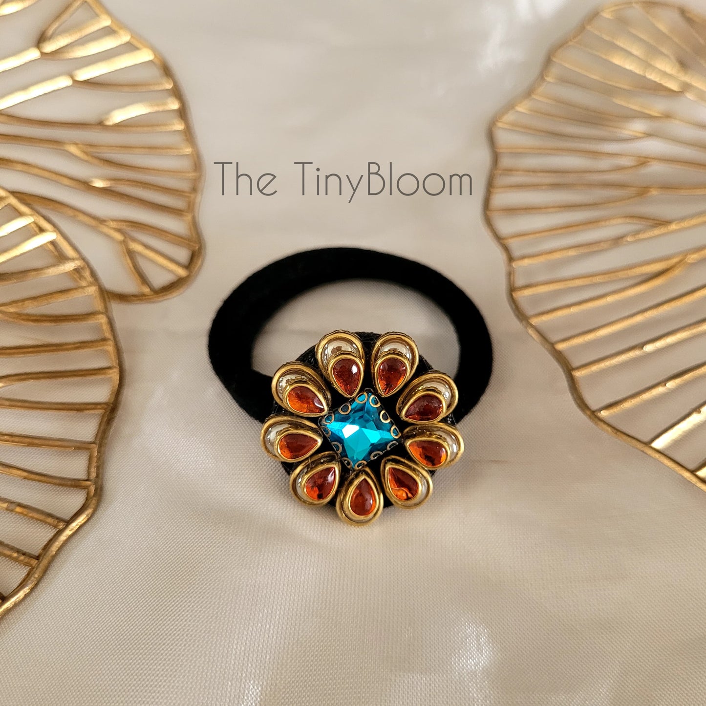 Saffron Luxe Kundan