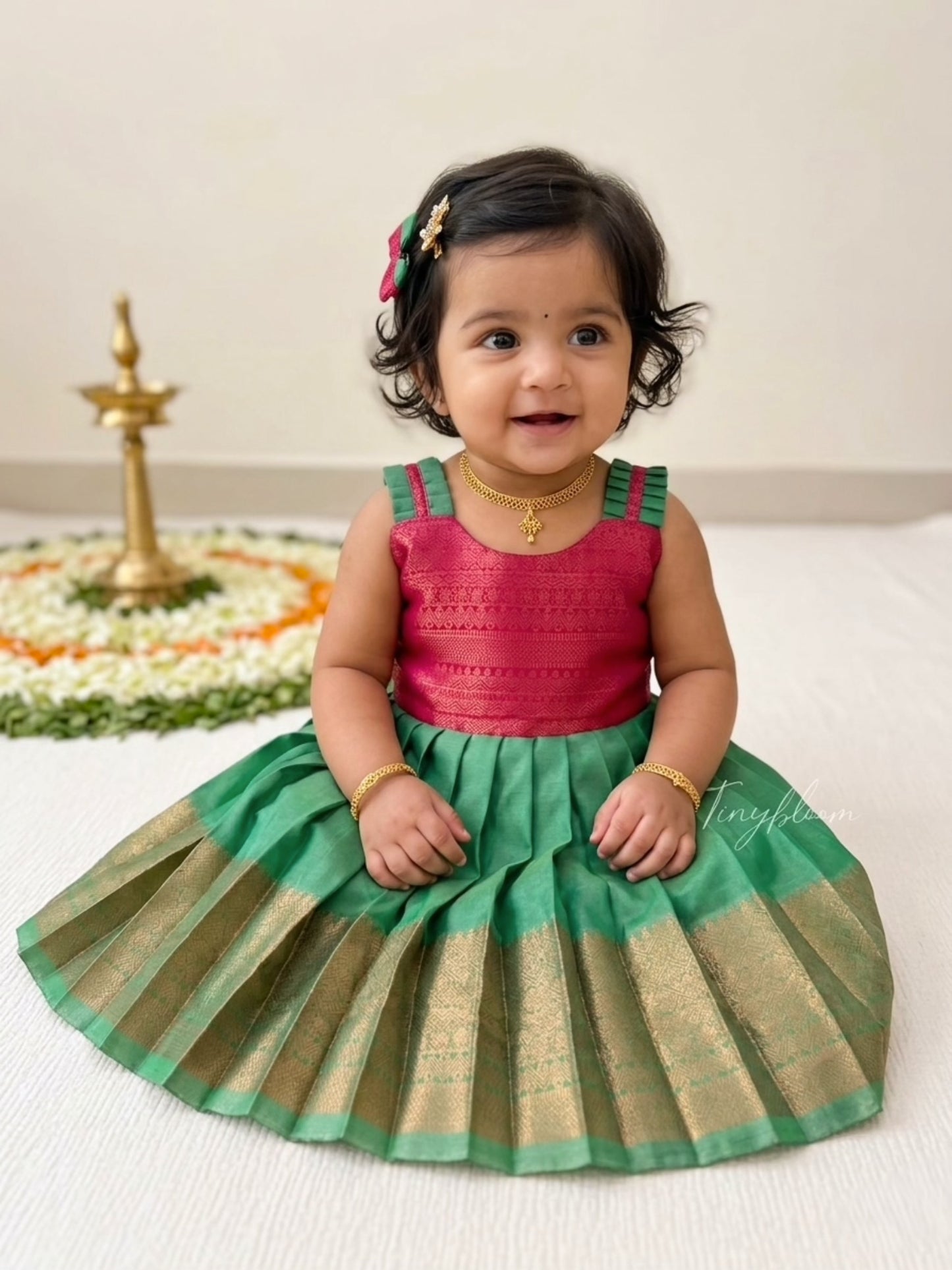 Aarunya Frock
