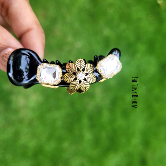 Antique Elegance 1