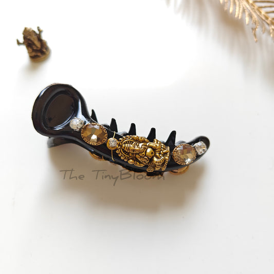 Antique Elegance 5