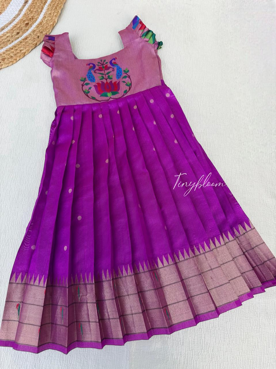 Paithani Violeta
