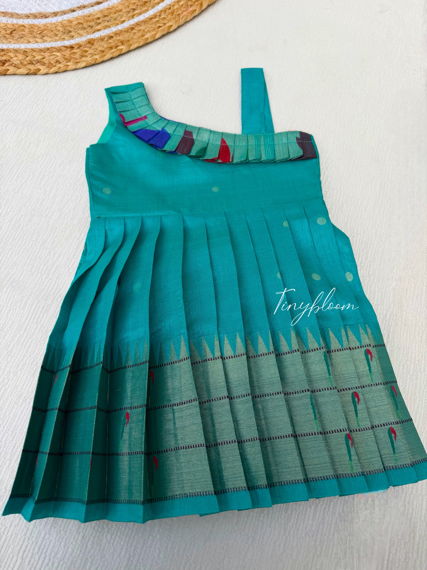 Paithani Sindhura