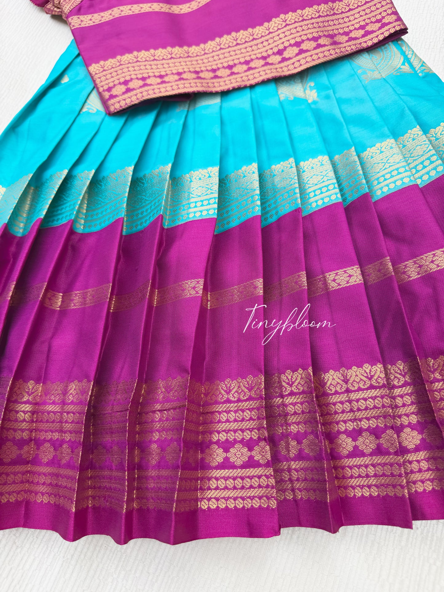 Nila- Blue