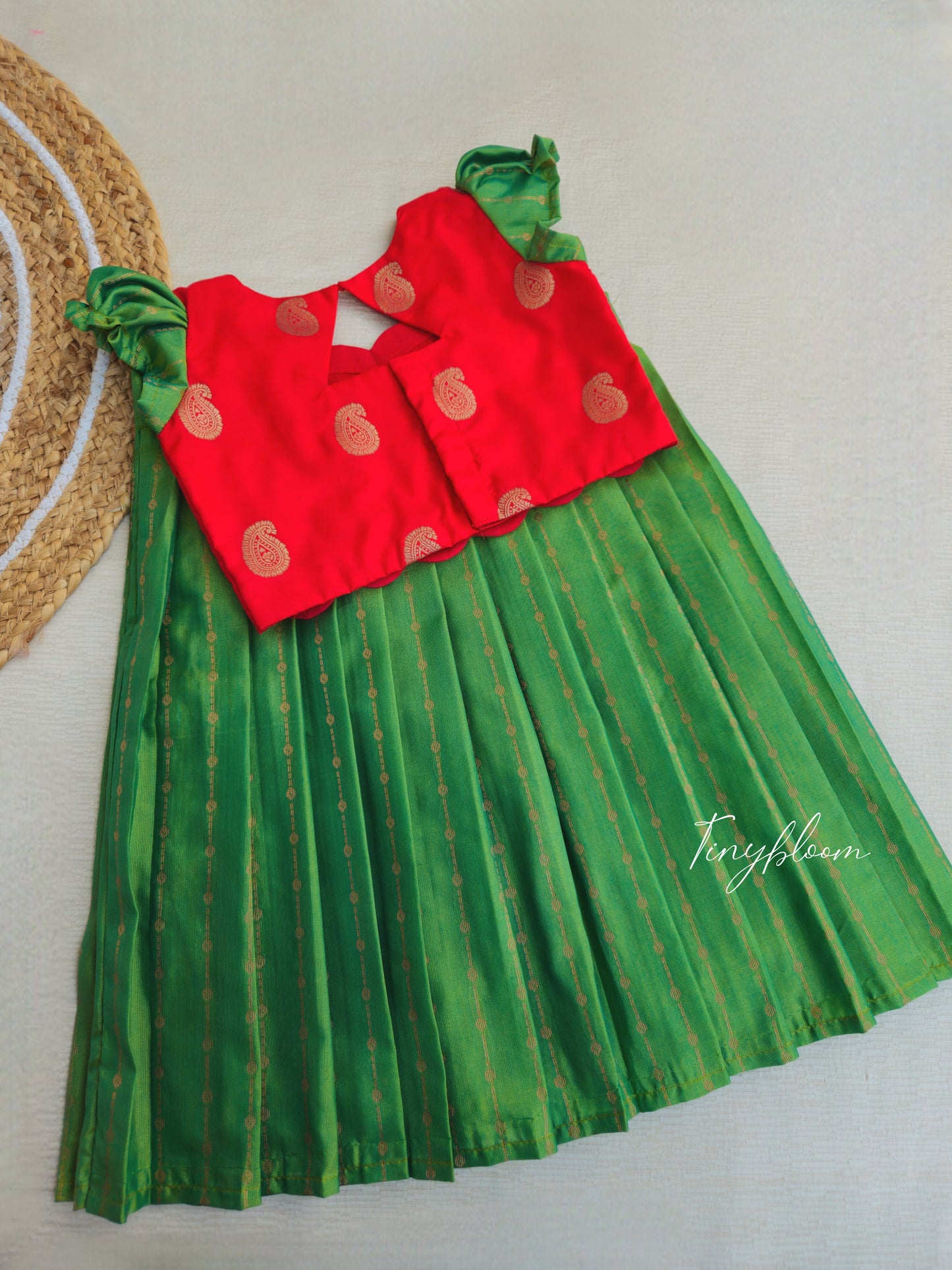 Maragatham - Premium Soft silk