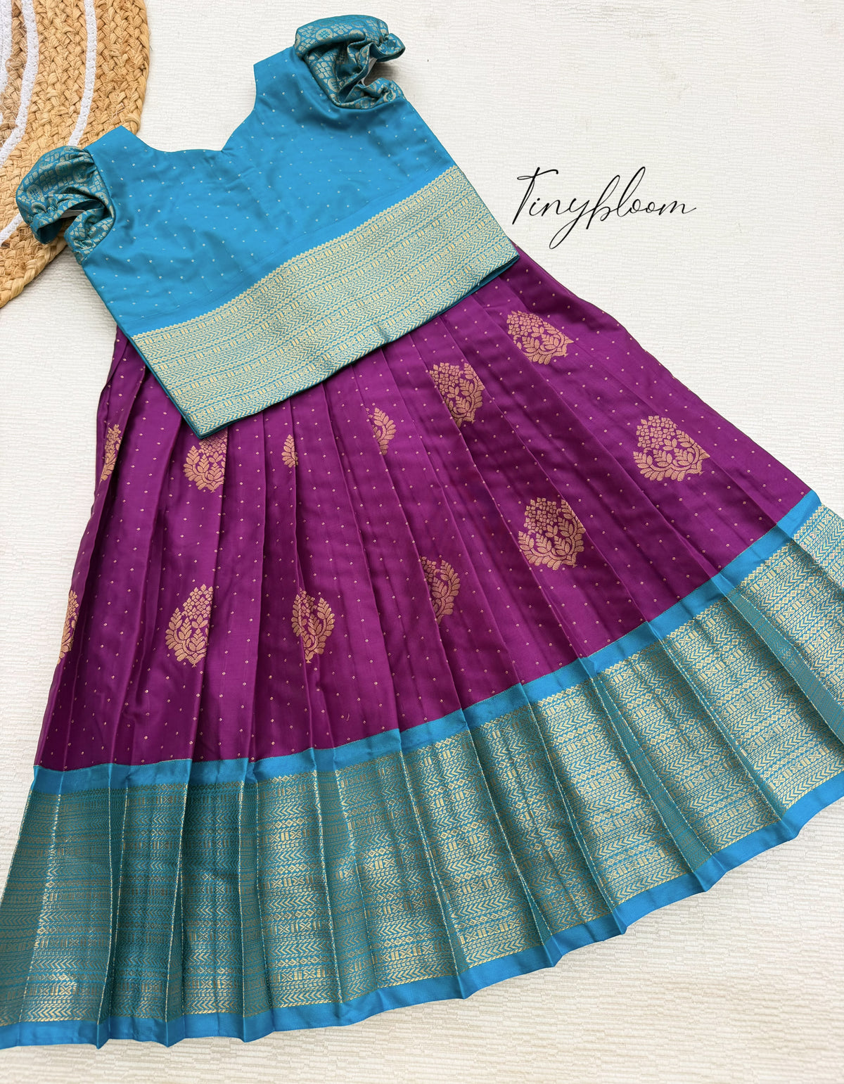 Megha violet