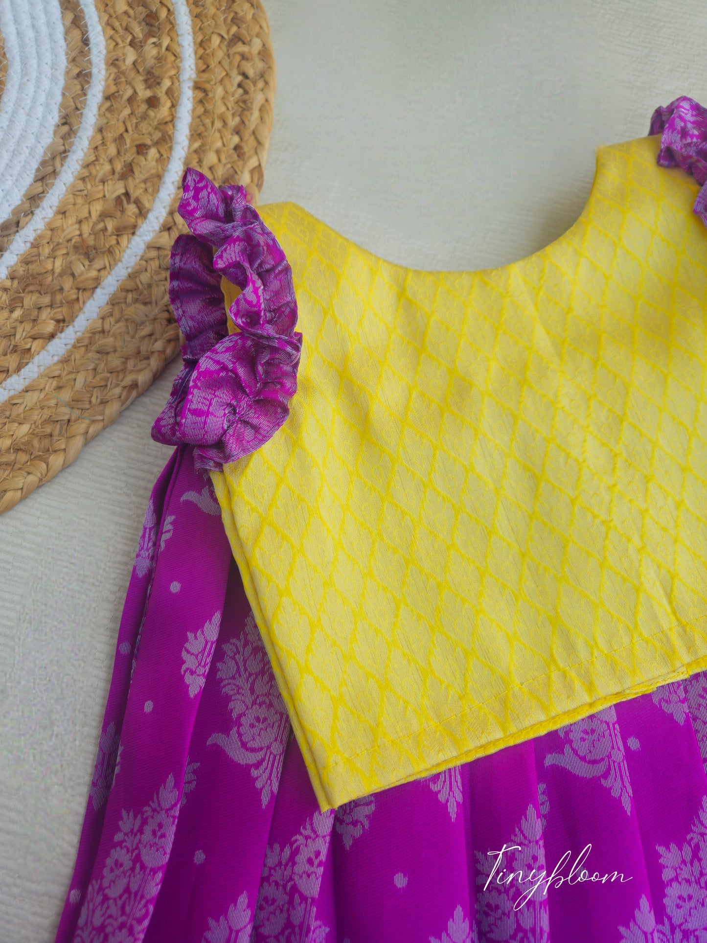 Vaibhava - Banaras Silk