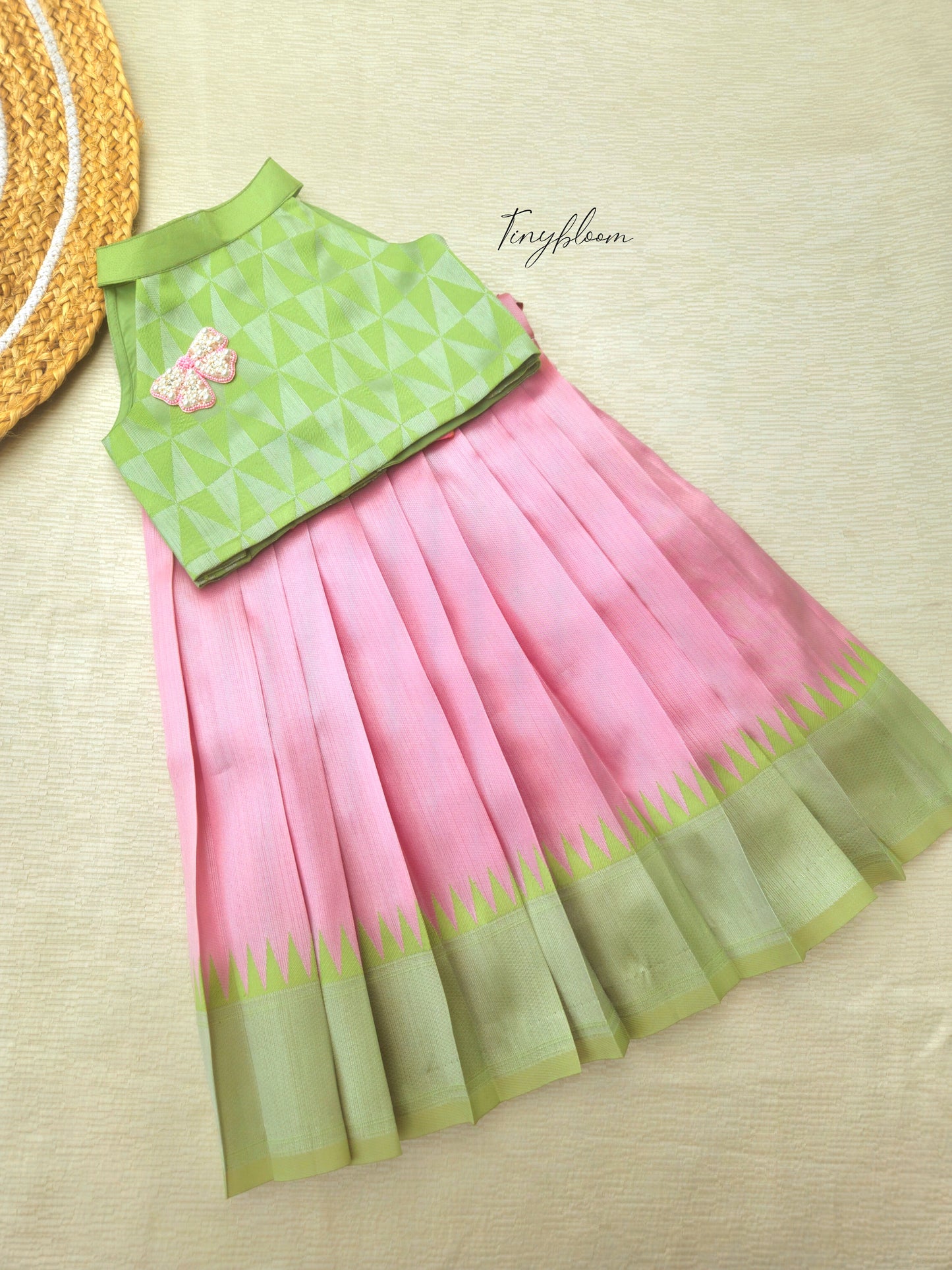 Blush Mint